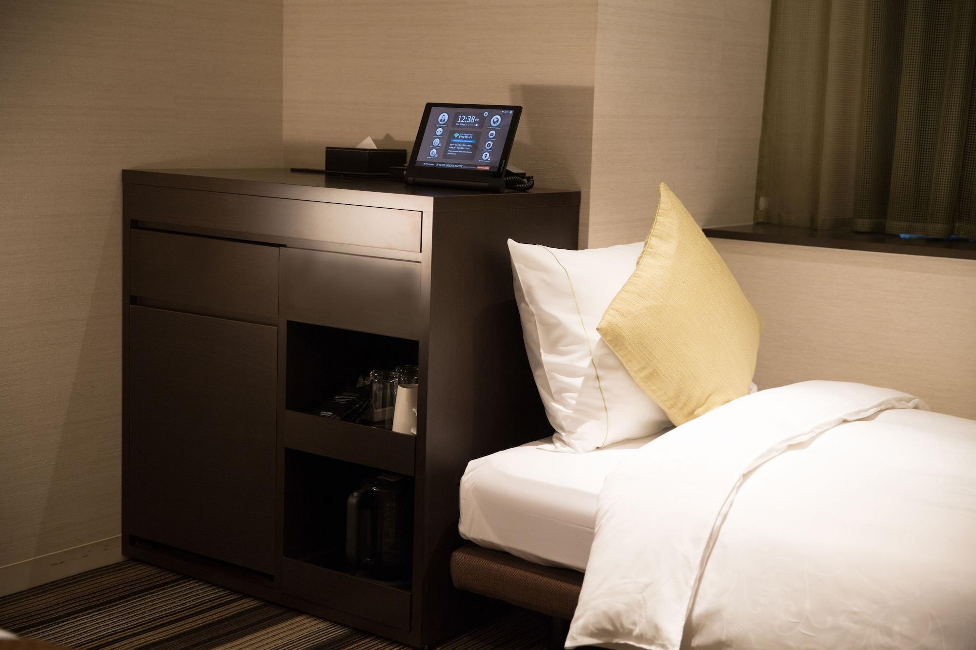 Hotel Brighton City Osaka Kitahama Экстерьер фото