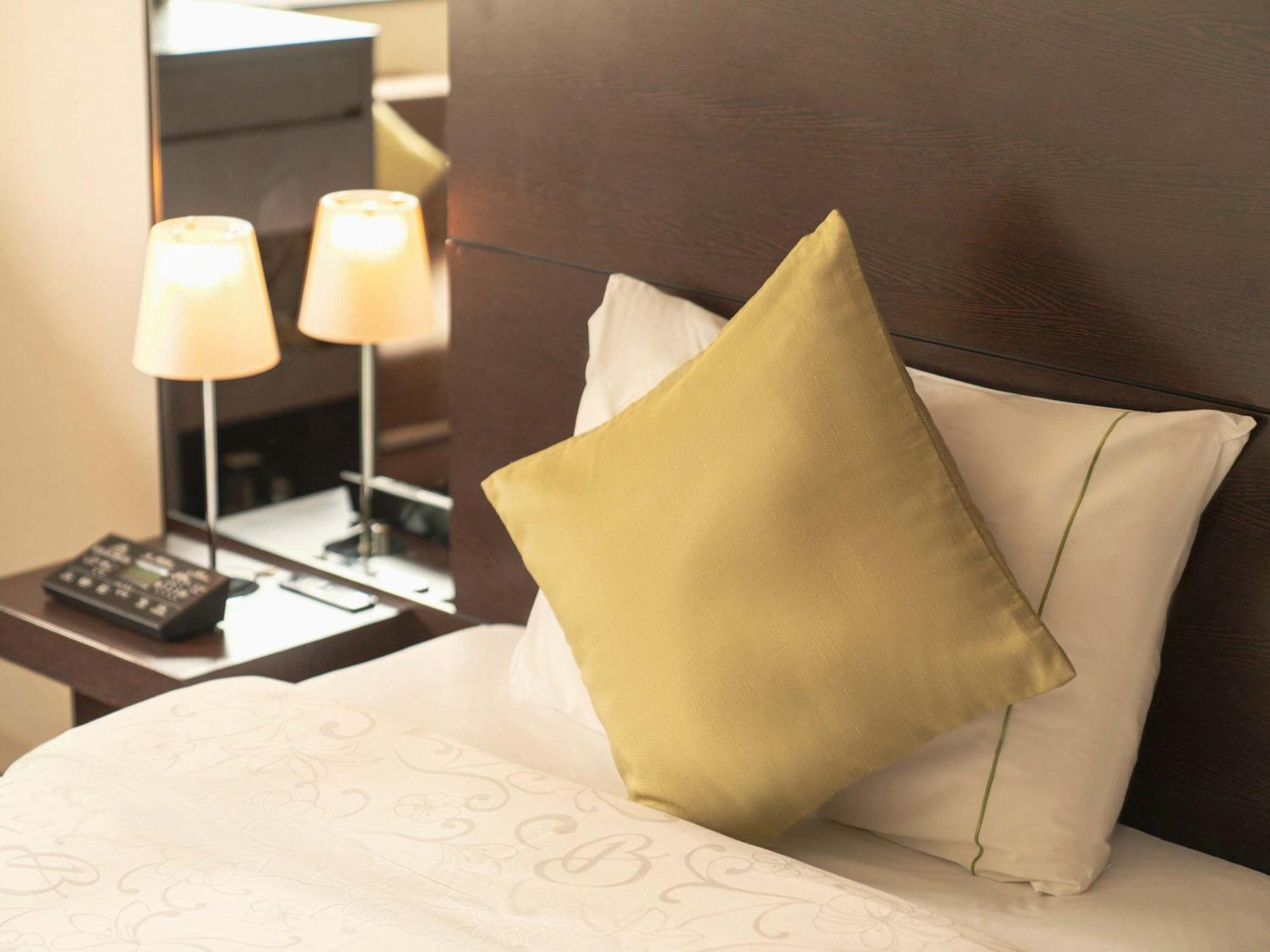 Hotel Brighton City Osaka Kitahama Экстерьер фото